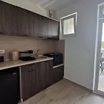 Guest house дъбрава Sinemoretz