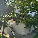 дъбрава Guest house Sinemoretz