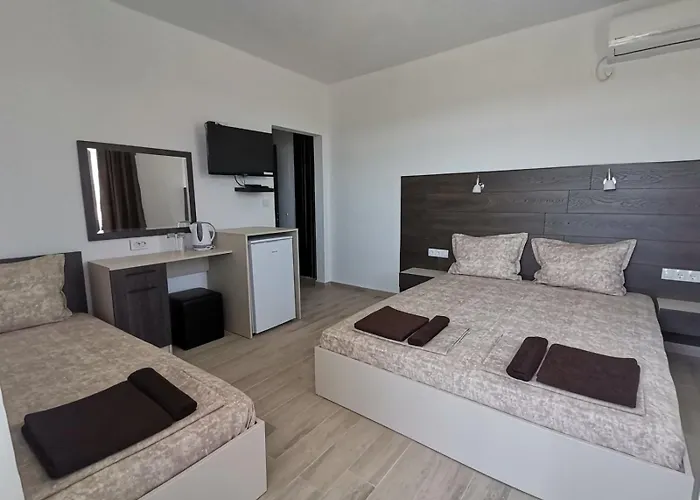 дъбрава Vendégház