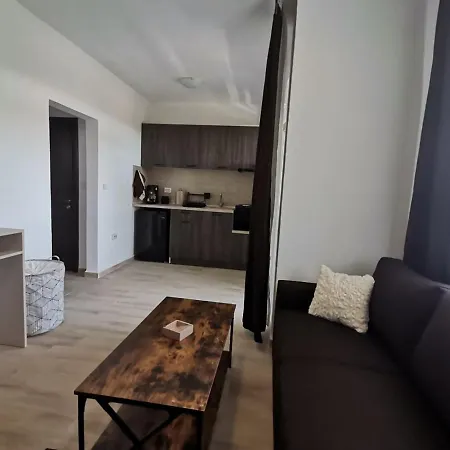 Casa de hóspedes дъбрава Sinemoretz