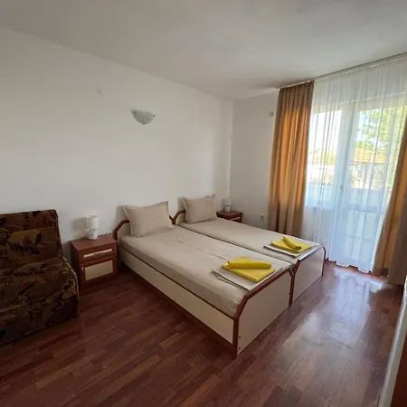 дъбрава Sinemoretz