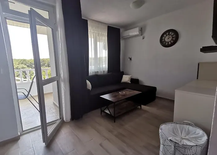 дъбрава Szinemorec