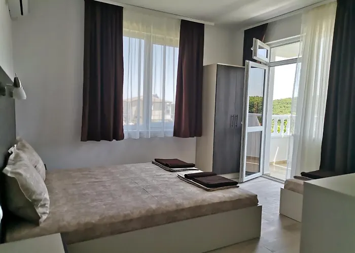 дъбрава 3* Szinemorec